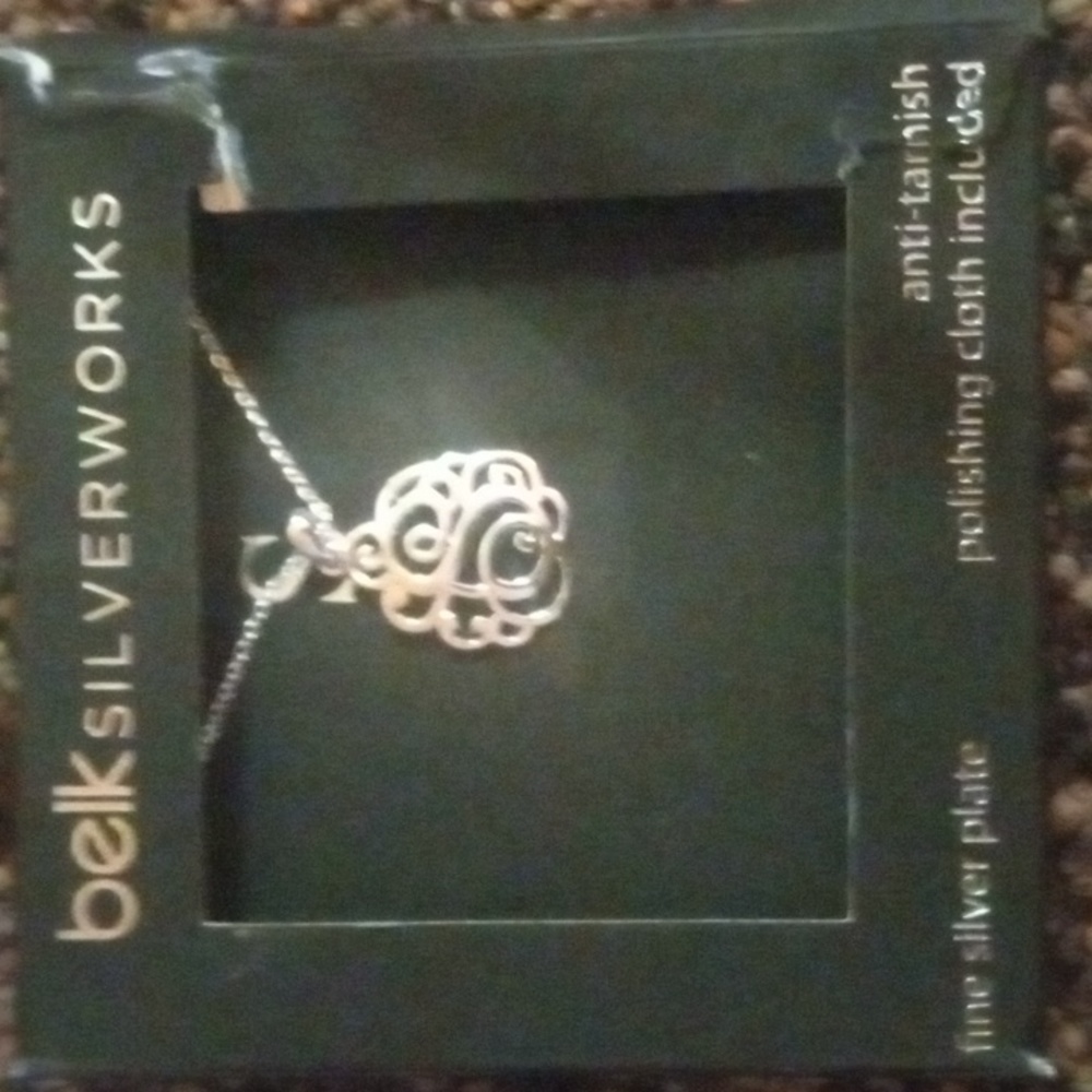 belk SILVERWORKS fine silver plate Necklace.